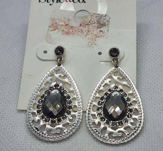 Style & Co NWT . Silver & Gray Dangling Teardrop Earrings