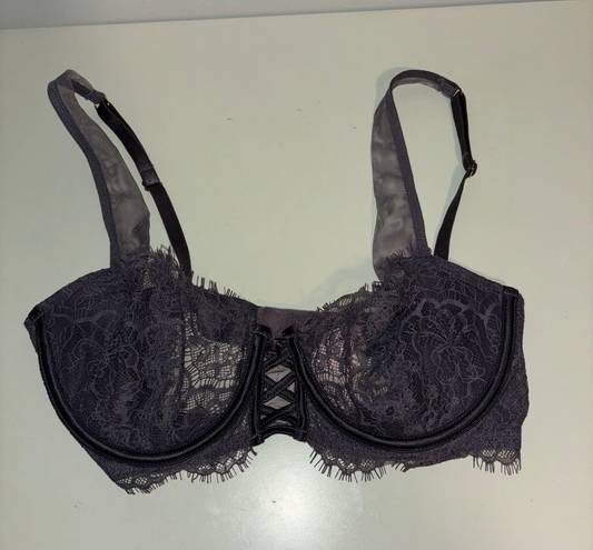 Victoria's Secret Purple VS Lace Bra