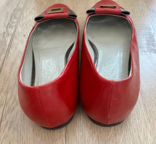 Salvatore Ferragamo Red Leather Flat Shoes Size 7 B