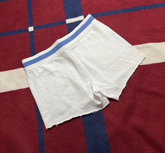 Polo  Ralph Lauren white sweat shorts
Women’s S small