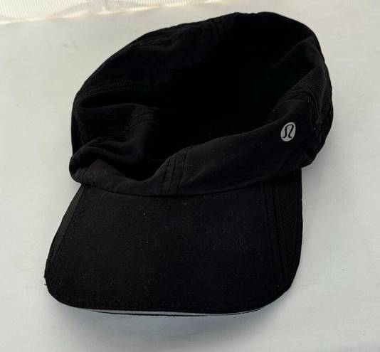 Lululemon  Black Womens Lightweight Hat