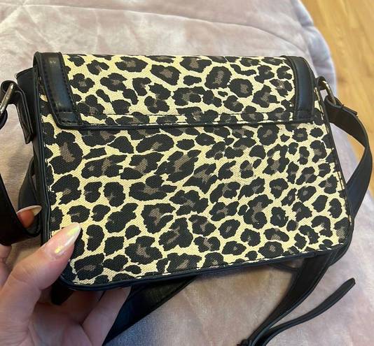 Wet Seal Cheetah Print Crossbody Bag