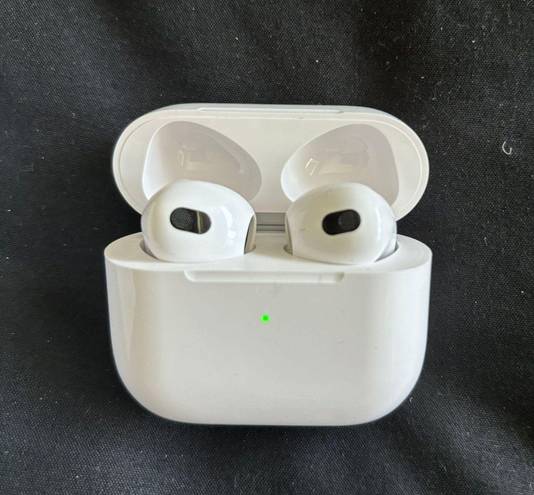 Apple Gen 3 Airpods