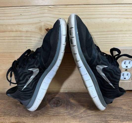 Nike  Free 4.0 Women's Size 7.5 Running Shoes Black White Breathable Mesh