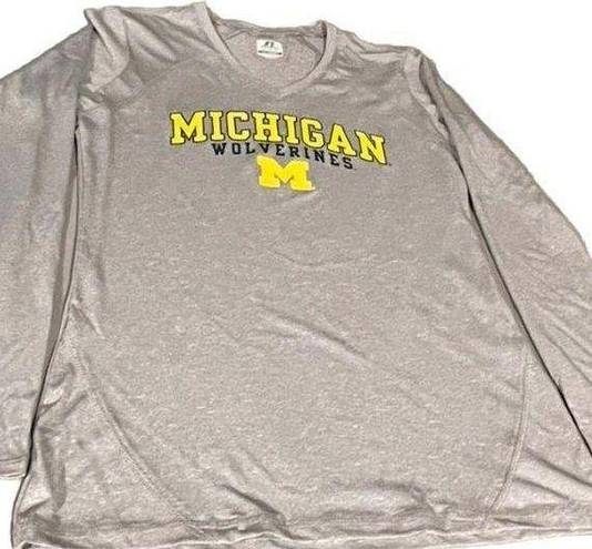 Russell Athletic RUSSEL ATHLETIC DRI-POWER MICHIGAN WOLVERINES WOMEN SHIRT SIZE MEDIUM NWOT