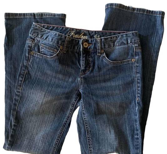 Tommy Hilfiger  Freedom denim blue Jeans straight leg 4 short