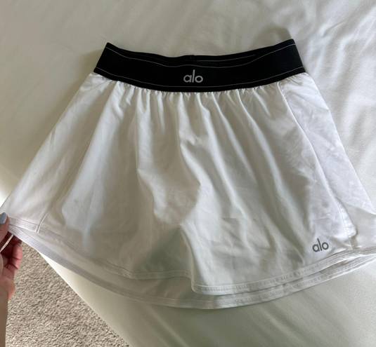 Alo Yoga White Alo Skirt