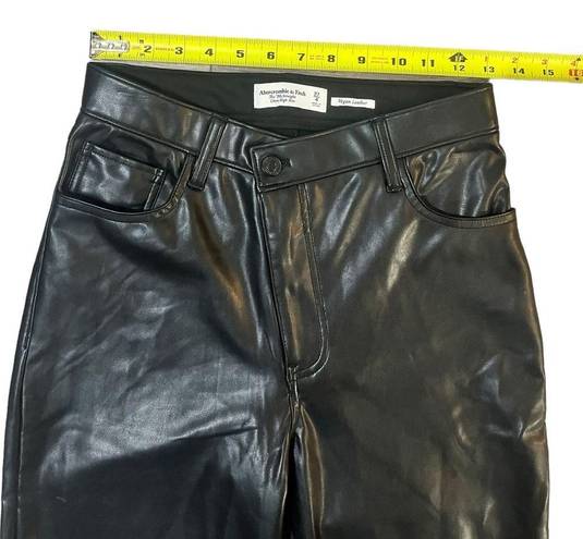 Abercrombie & Fitch  90s Straight Ultra High Rise Black Vegan Leather Womens 4