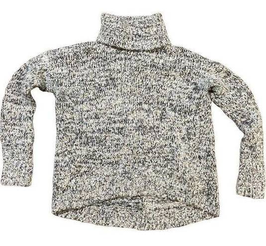 Lou & grey  for loft sweater