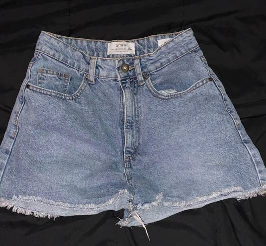 Mom High Waisted Jean Shorts Blue Size 2