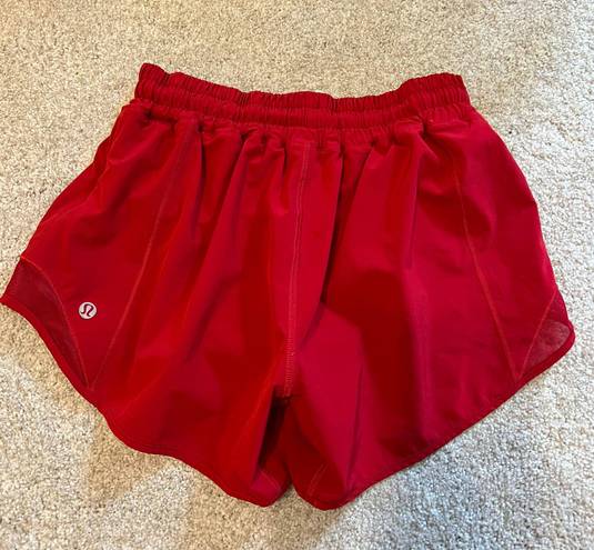 Lululemon Hotty Hot Shorts 4”