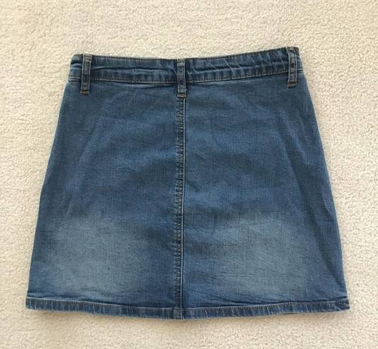 Hot Kiss  SKYLAR SKIRT BLUE DENIM SIZE SMALL