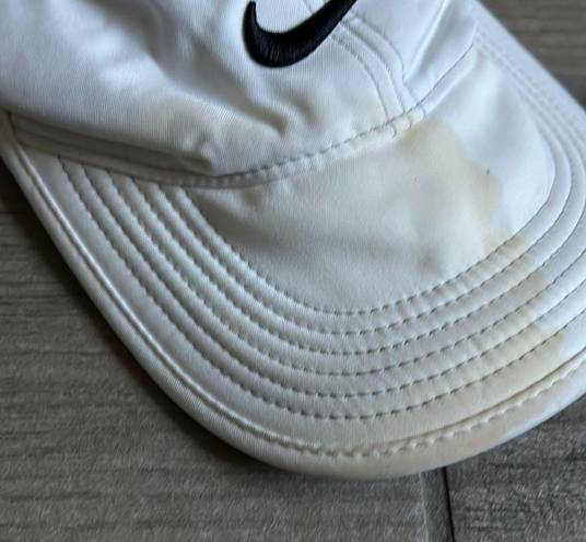 Nike  golf white hat