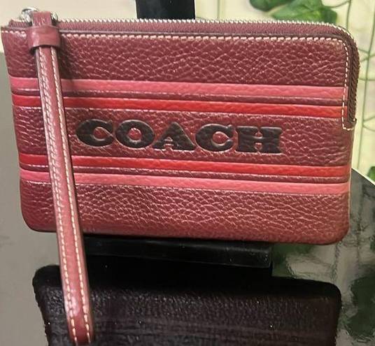 Coach NWT Maroon  corner zip wristlet bag