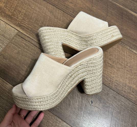 Heels Tan Size 8.5