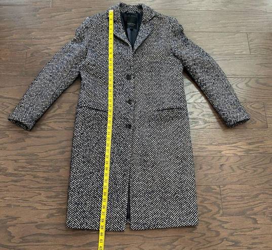 Gianni Feraud Wool Coat Designed in Italy Navy Herringbone Wool Blend Size 8