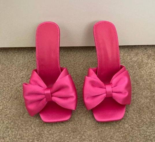 SheIn Pink Satin Bow Heels Size 6.5