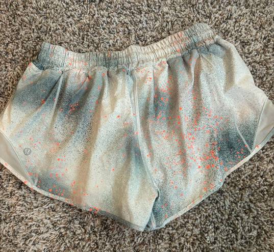 Lululemon Hotty Hot Short 2.5”