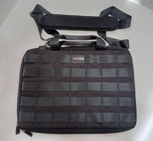 Mobil IT Padded Laptop Briefcase Bag Woven Seatbelt Loops Zippered Black NEW