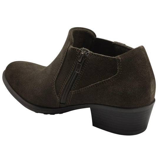 Earth Origins Christine Suede Bootie in Olive Khaki Size 8.5 NEW