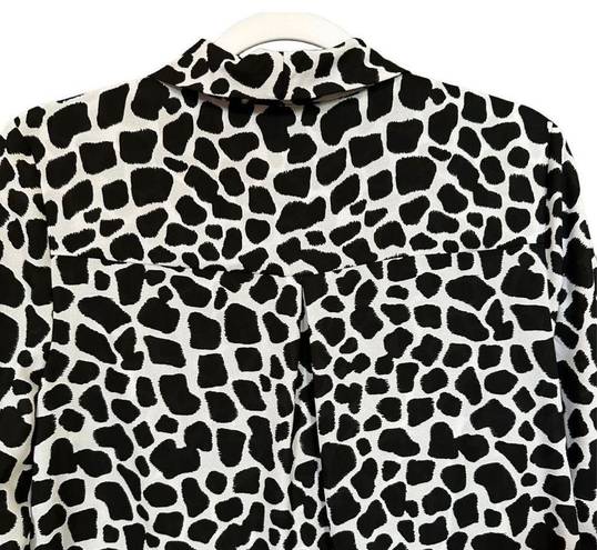 Twisted  Giraffe Print Wrap Blouse Petite Medium