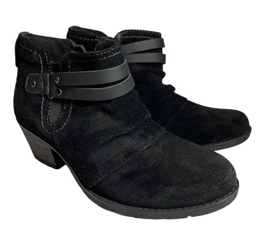 Earth Origins  Odel Suede Booties NWOT 6.5 Black