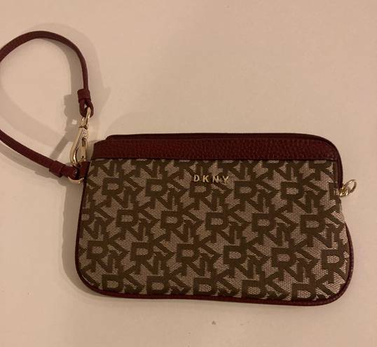 DKNY wristlet like new condition