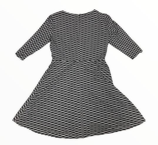 Donna Morgan Black White Pattern A-Line Flare Dress Size 8