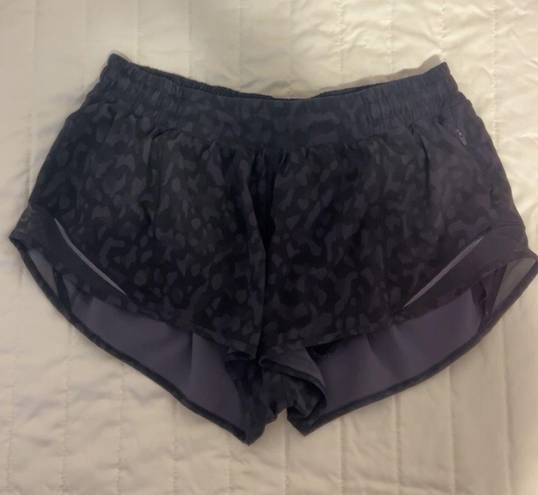 Lululemon Hotty Hot Short 2.5”