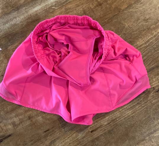 Lululemon Hotty Hot Shorts 4”