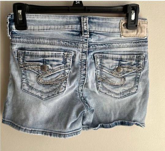 Silver Jeans Tuesday Shorts Size 25