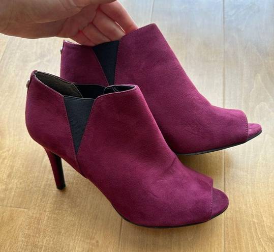 Unisa Faux Suede Un Saffyre Peep Toe Heeled Booties, Red Wine/Berry, Size 8M