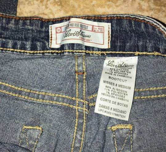 Levi Strauss & CO. Levi Strauss Signature Bootcut Jeans Size 8