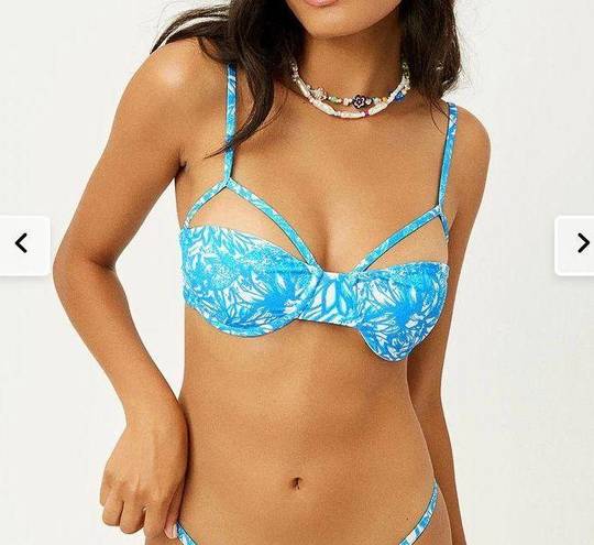 Frankie’s Bikinis Hazel Floral Underwire bikini top