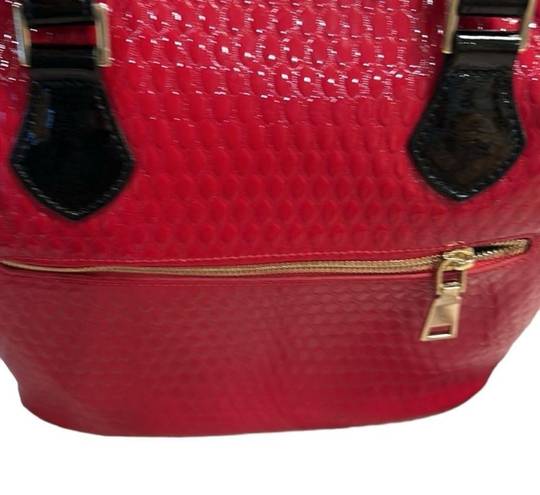 Aura Red Patent Leather Bag