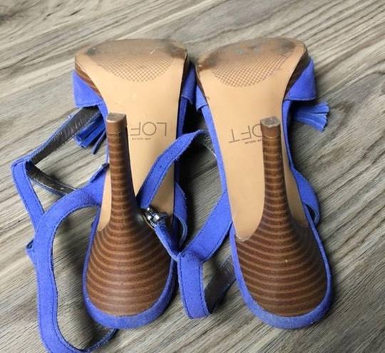 Loft  Ann Taylor leather heeled sandals kitten heel