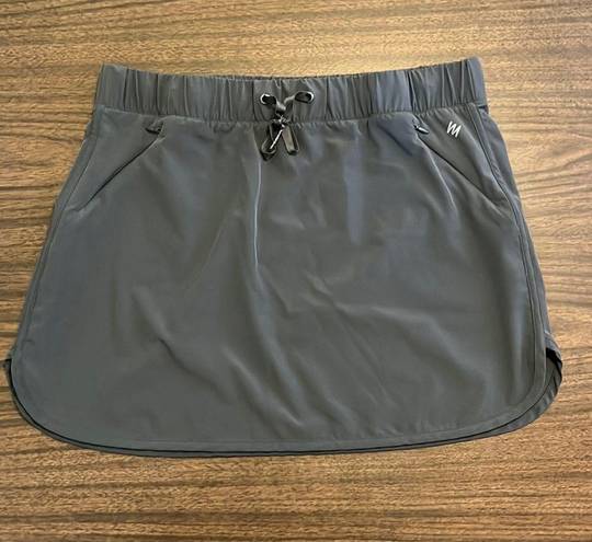 Nicole Miller  Size Large Gray Active Athletic Skirt