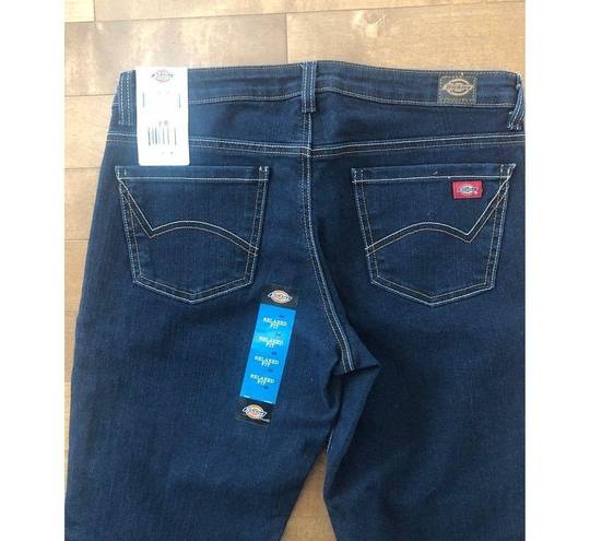 Dickies NWT  Stretch Relaxed fit jeans size 8 r