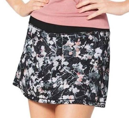 Lululemon  Pace Rival Skirt Sz 8 Reg