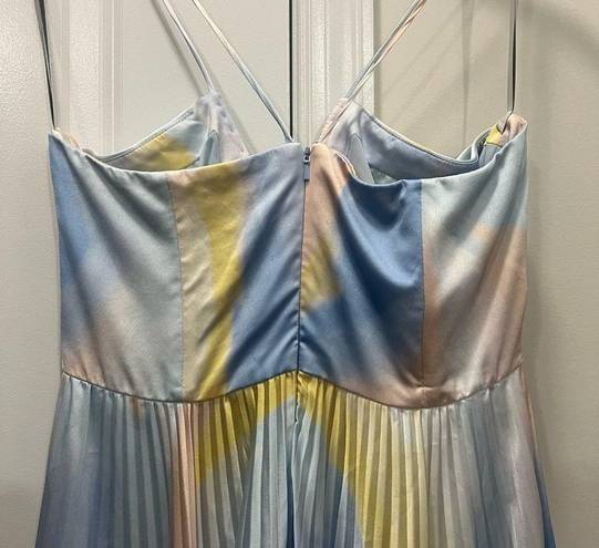 Monique Lhuillier ML  Multicolored Swirl Satin Gown Size 6 US $645