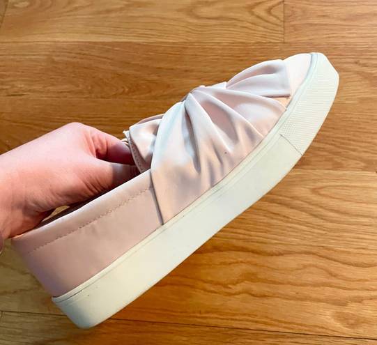 MIA Zani Rose Slip On Sneaker