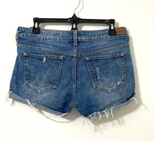 Mango Denim & Tees Blue Denim Cut Off Cuffed Shorts with Frayed Hem Size 6