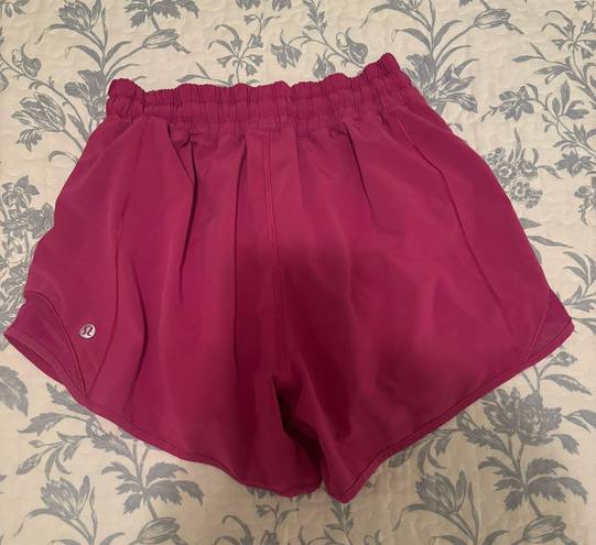 Lululemon Hotty Hot Short 4”