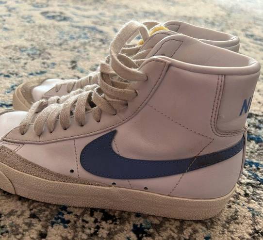 Nike  Blazers size 5.5