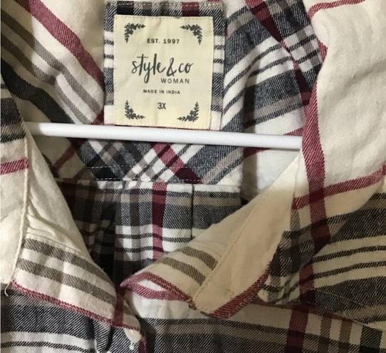 Style & Co Women’s long sleeve plaid shirt. . Size 3X.