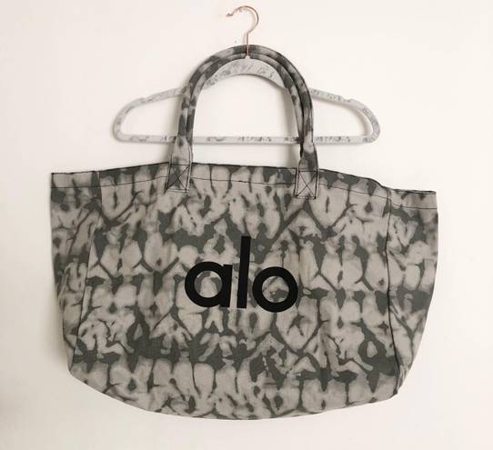 Alo Yoga Grey Tie Dye Shopper Tote Bag One Size