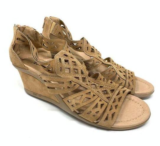 Petal Earth Women's Sz 9.5  Back Zip Wedge Heeled Sandals Laser Cut Leather Brown