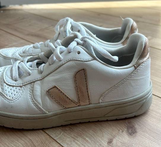 VEJA sneakers