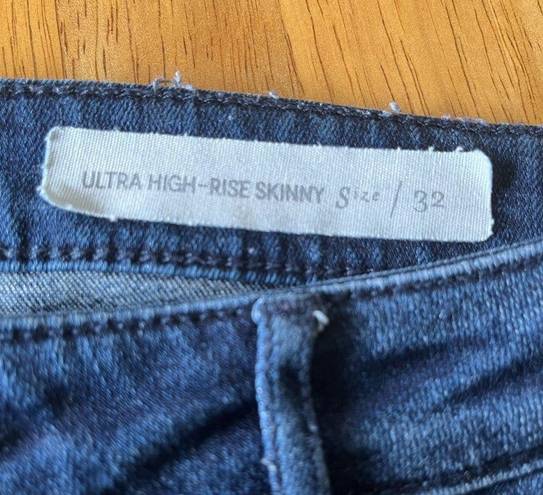 Pilcro  Ultra high-rise skinny jeans, size 32