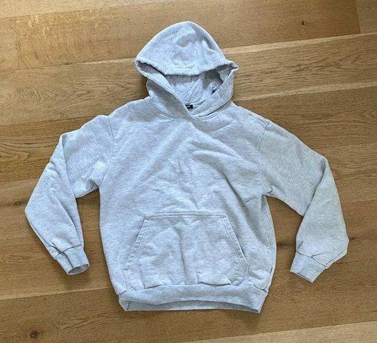 Talentless  Hoodie in Gray